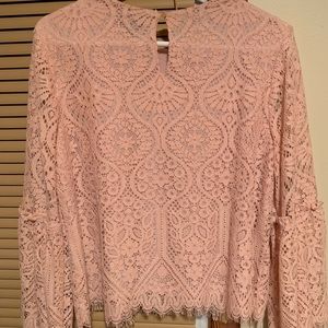 Worthington Ladies lace ruffle sleeve lace top M
